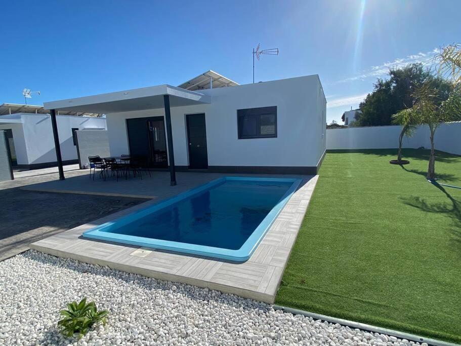 Moderna Villa Con Piscina Privada By Chiclanadreams Chiclana de la Frontera Kültér fotó